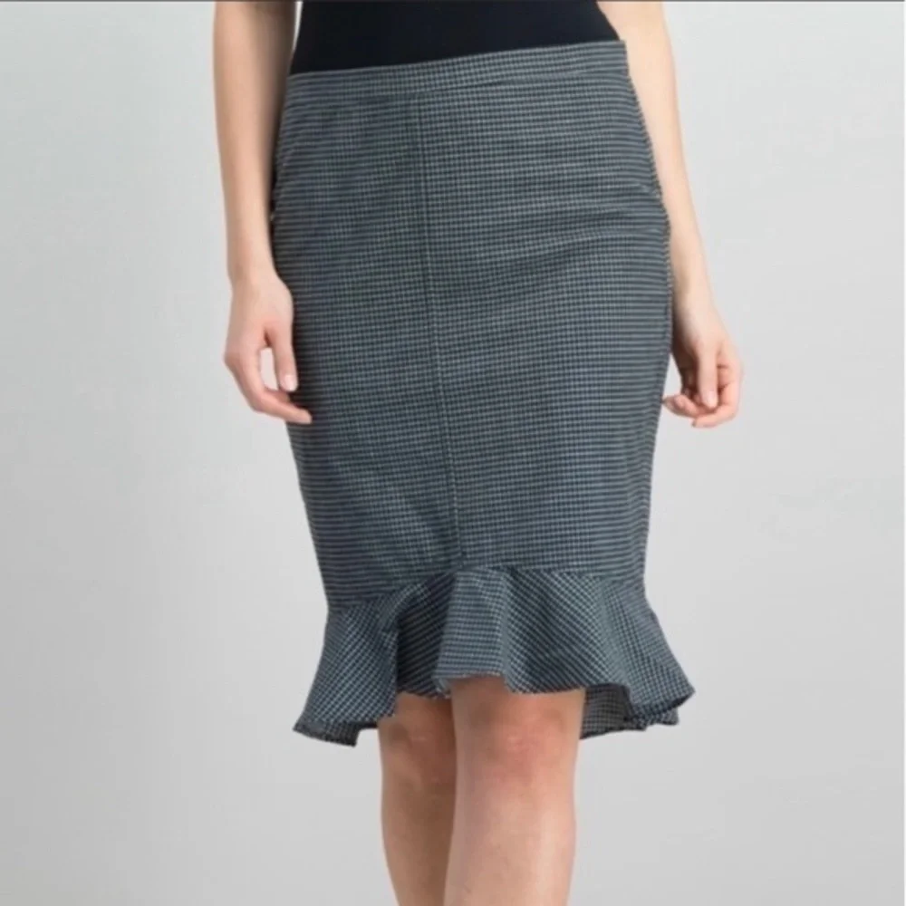 Max Studio London essentials Skirt
